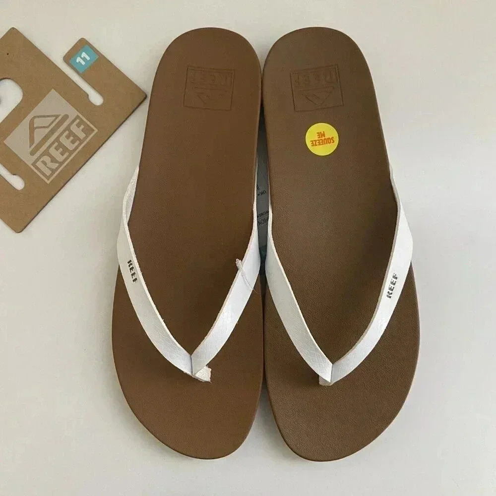 REEF Women’s Cushion Court Comfort White Cloud Slippers Flipflop Sandals 11 NEW!